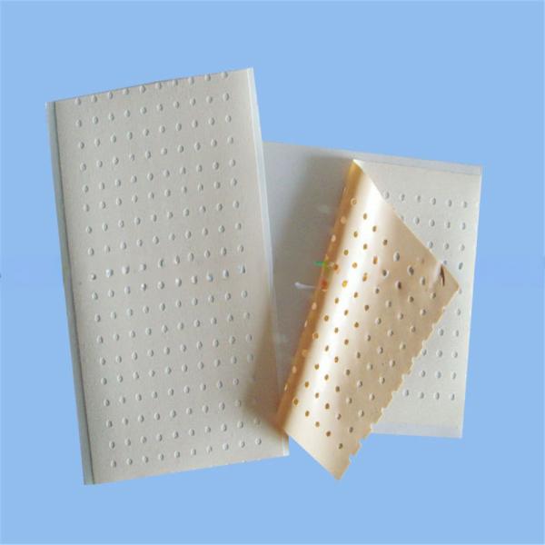 Economical Electric KC-NGY-L Capsicum Plaster Perforating Machine for Case Packaging