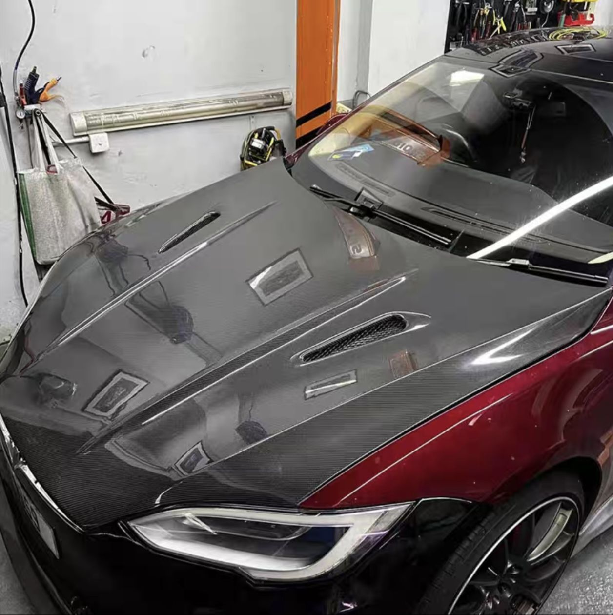 Black Tesla S Body Kit Carbon Fiber Engine Cover Hood Customized