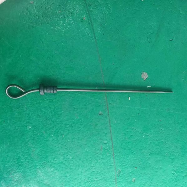 High Quality YX32W00002S311 YX32W00002S311C SK135SR Oil Dipstick for Kobelco SK135-2 SK135SR Excavator Parts
