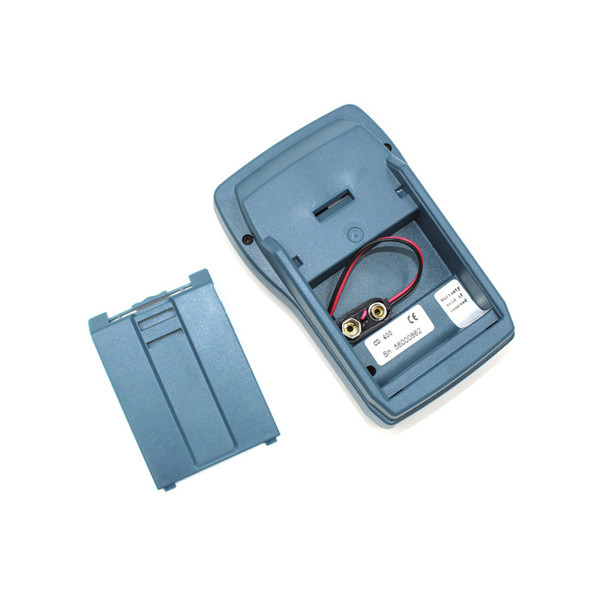 Первоначально программник CD400 Clibrates Tacho программирует тахографы сетноых-аналогов & цифров