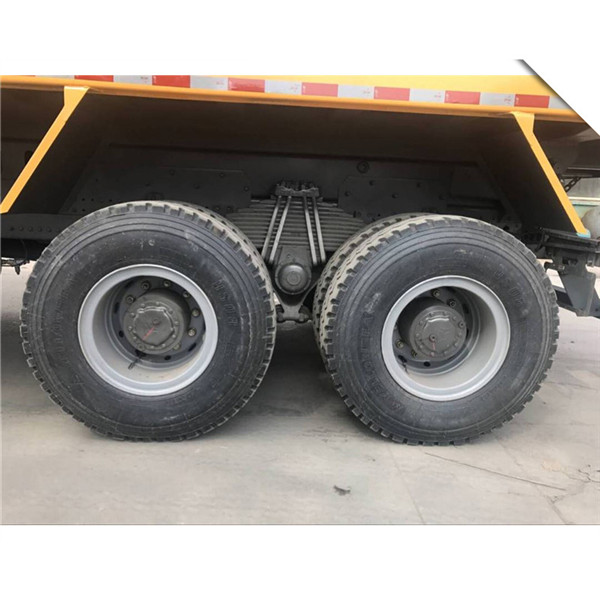 336/371hp Howo 6x4 Dump Truck , 41-50 Ton Sand Tipper Truck 3800+1400mm Wheel Base:
