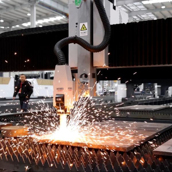 14000mm*500mm Machine de découpe au laser à fibre de plaque à grille à bille Coupe à deux axes Z