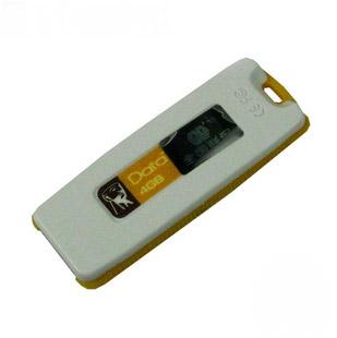 Movimentações marcadas do flash de USB para kingston DTI