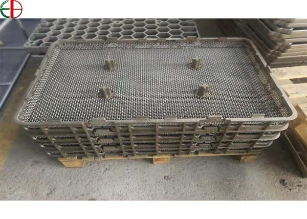O investimento ISO9001 moldou dispositivos elétricos do tratamento térmico das cestas das bandejas