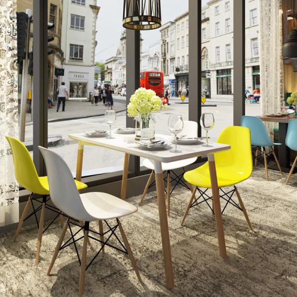 Modern style wood leg stackable plastic chair