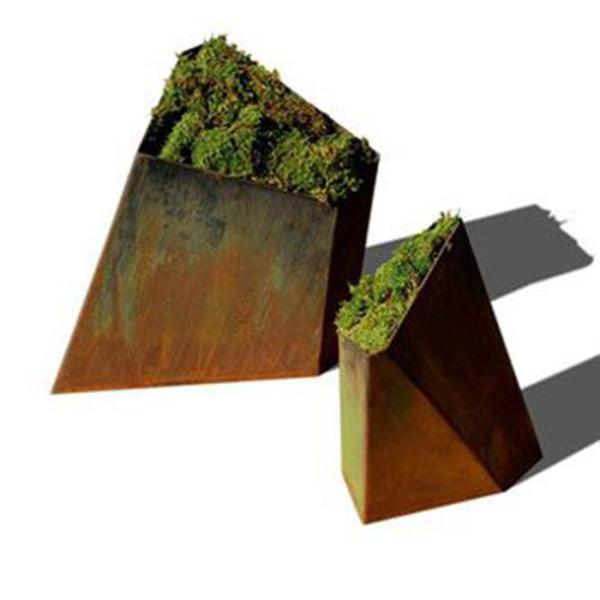 Irregular Weathering Steel Outdoor Flower Pot With Oblique Mouth
