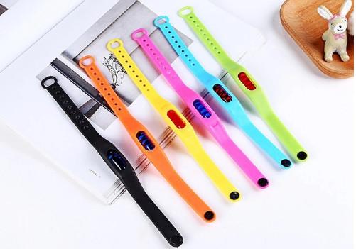 Korean summer ultrasonic bug killer plant essential oil insect repellent bracelet