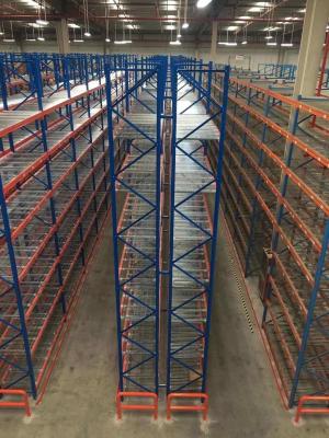Adjustable 1500-4500kg/Level Heavy Duty Pallet Shelving For Logistic Center