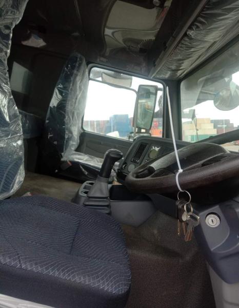 Long Cabin 70 Ton HOWO Tractor Truck For Construction Site
