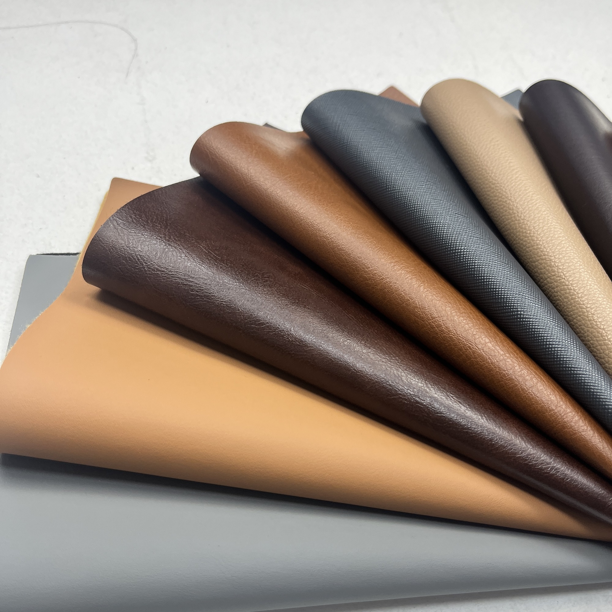 Faux Leather Fabric Pu Pure Leather Material for Sofa