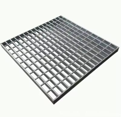 Passeio de aço durável Grelha de aço / Passeio de grelha de metal Drenagem de estacionamento personalizada