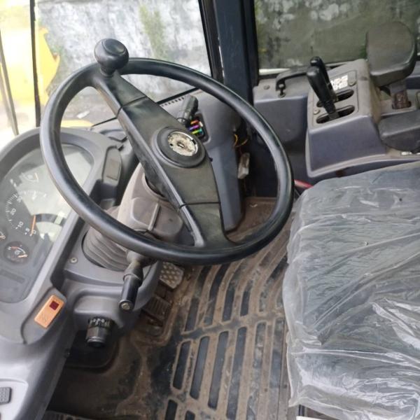 96KW Used Japan EPA Engine WA320 Hydraulic Wheel Loader Komatsu WA320-5 Original Paint