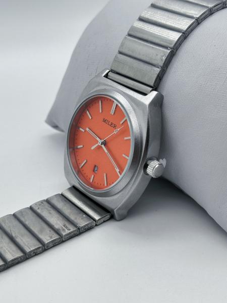 Fashion Dopamine Calendar Luxury Stainless Steel Wrist Watch For Men And Women