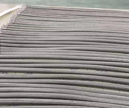20~200m/roll 1.05mm Ptfe Stainless Steel Braided Hose For Transporting Corrosive Chemicals