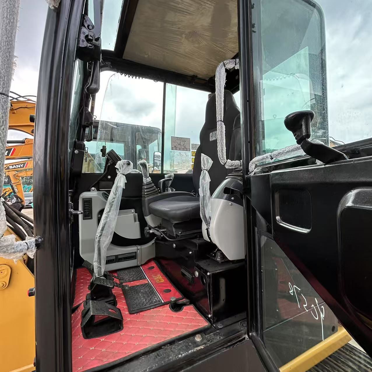 Used  CAT 306E2 6 Ton Mini Excavator Cheap Price Core Components Including Motor and Pump Used Excavator for Sale