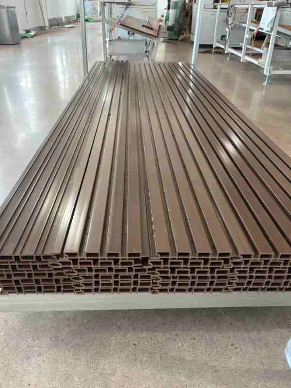 219*26mm Termite Proof Weatherproof Exterior WPC Wall Panel