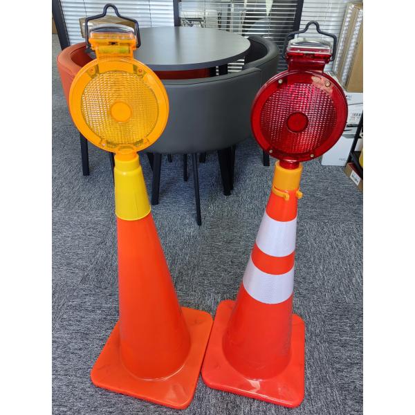 New Solar Road Construction Traffic Blinking Barricade Warning Lights Obstacle Safety Flashing Light