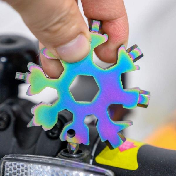 Christmas Gift Stainless Steel Color Snowflake Bottle Opener Flat Phillips Screwdriver 18in1 Snowflake Multi Tool