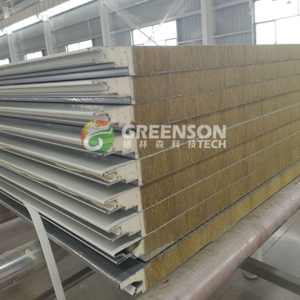 Lightweight Full-Automatic PU Wall Panel Making Machine CE Certified Sandwich Panel Line Equipment