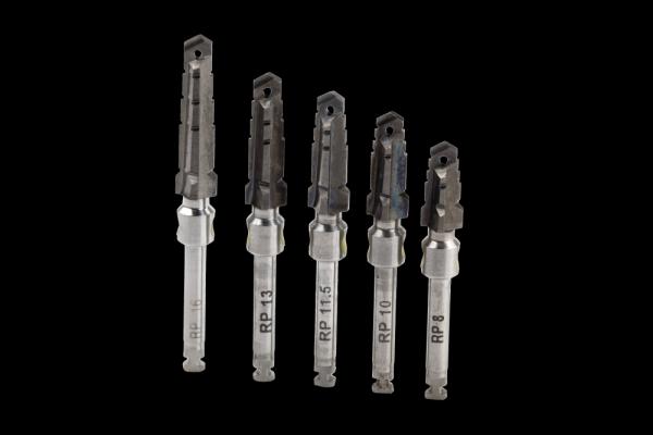 Medical Grade White Steel Tooth Drill With High Thermal Conductivity Titanium Alloy