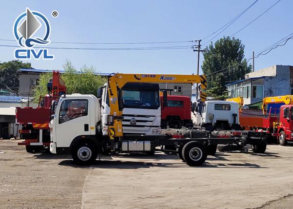 3.2 Tonne Crane Truck With 4x2 Light Truck Chassis Engine 130hp