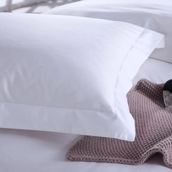 Custom Duvet Cover and Sheet White 100% Cotton Bedding Set for Luxury Hotel Comfort