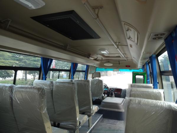 Commercial Utility Vehicles Diesel Mini Bus 25 Seater Minibus MD6758 coach
