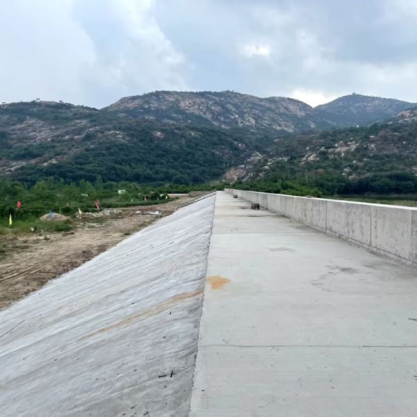 Flexible Cement Blanket for Emergency Repair Channel Protection and Rapid Concrete Lining