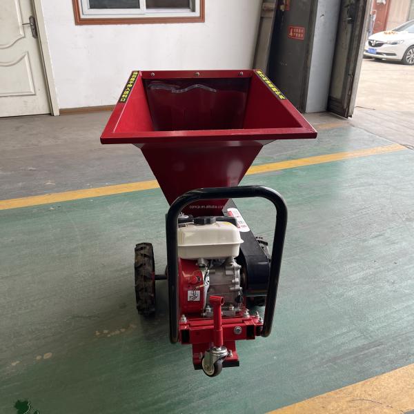 Multifunctional Hand Push Mini Tree Crusher for 130x45x100cm Farm Forestry Tasks