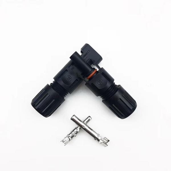 Соединители ИП67 панели солнечных батарей высокой эффективности женские и мужское пламя - ретардант