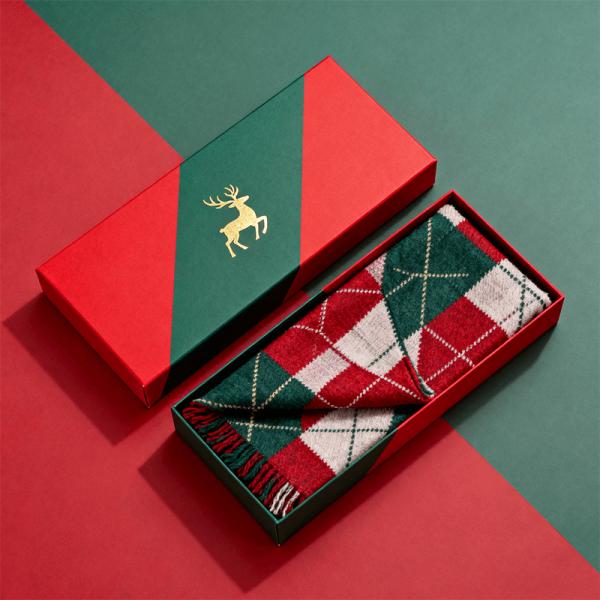 Cajas de regalo de Navidad de lujo personalizadas Cartón rígido mate para embalaje Bufanda vestido ropa interior camisa Materiales asépticos reciclados