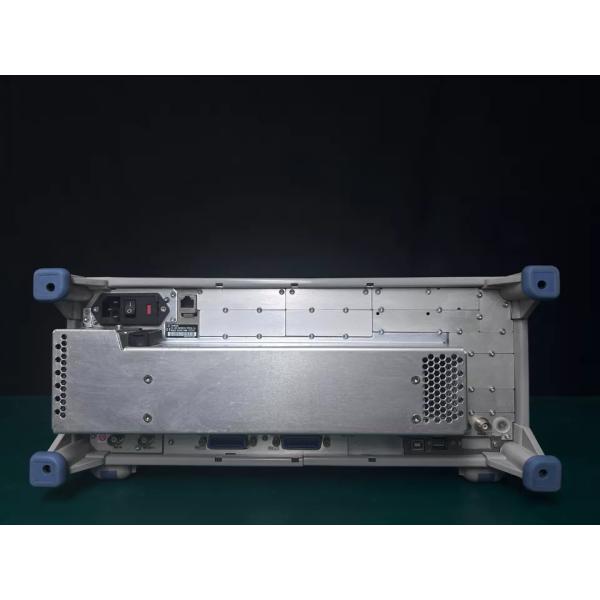 Rohde & Schwarz CMW500 Durable Wideband Radio Communication Tester with SCPI Remote Control