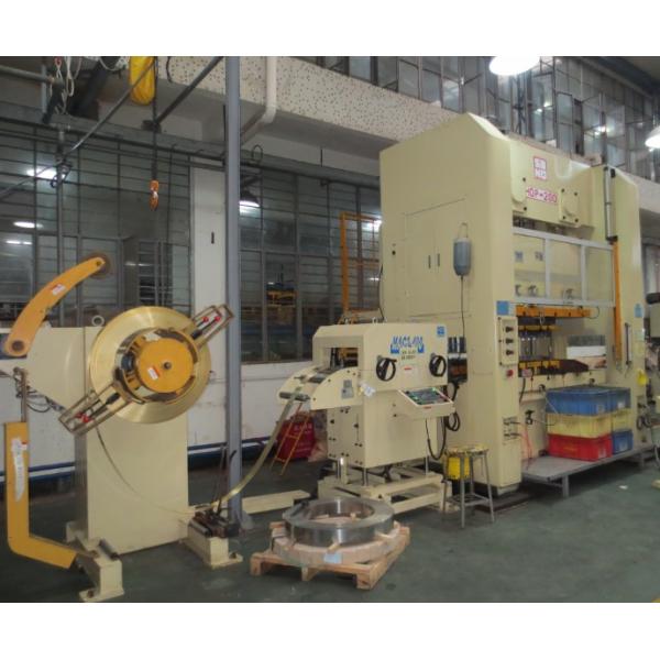 3.2mm Thickness Metal Sheet Decoiler Straightener 3 In 1 Feeder For Press