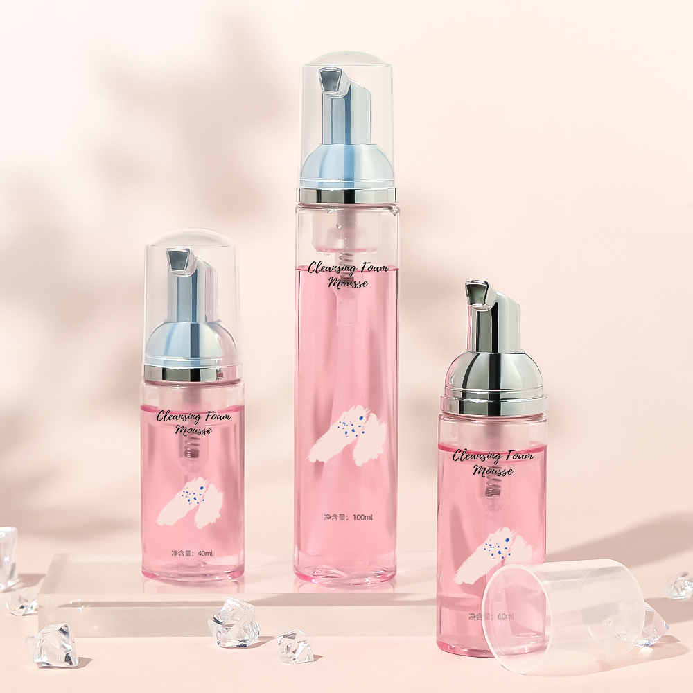 White Plastic Foam Pump Bottle For Skin Care And Shampoo Products With A Cap For Packaging