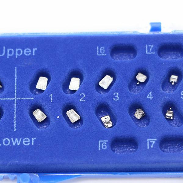 Orthodontic Metal Dental Braces Convenient Use High Safety Low Friction Force