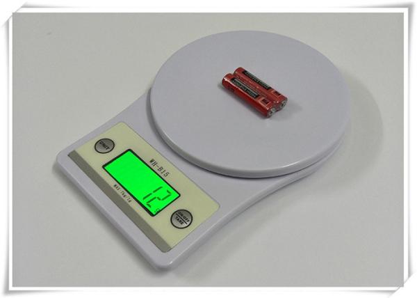 Ultra Slim Design Electronic Kitchen Scales With No Screws On Surface