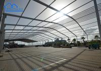 Tente de luxe à grande courbe en aluminium transparente pour 300 500 1000 personnes