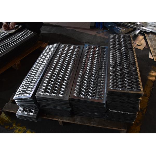 Изготовленная на заказ алюминиевая металлическая пластина SS 4mm утюга толстая пефорированная