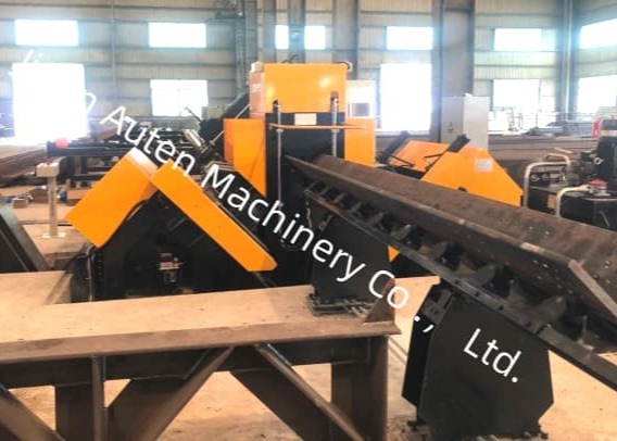 40m/Min Angle Feeding Speed Cnc Steel Metal Drilling Machine Line 3pcs Drill On Each Side