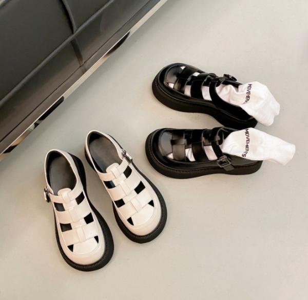 Two Layer Cowhide Girls School Shoes College Style Hollowed Out Sandals