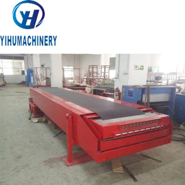 CE Flexible Belt Conveyor / Screw Roller Conveyor 220V High Level