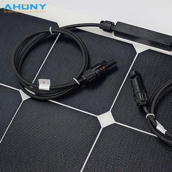 130W 柔軟な太陽光パネル ETFE 表面 高効率のRVボートキャンプ