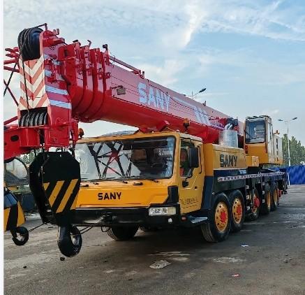 SANY STC1000C5 Used Truck Crane 100 Ton High Flexibility With Rotation Speed 1.5 Rpm