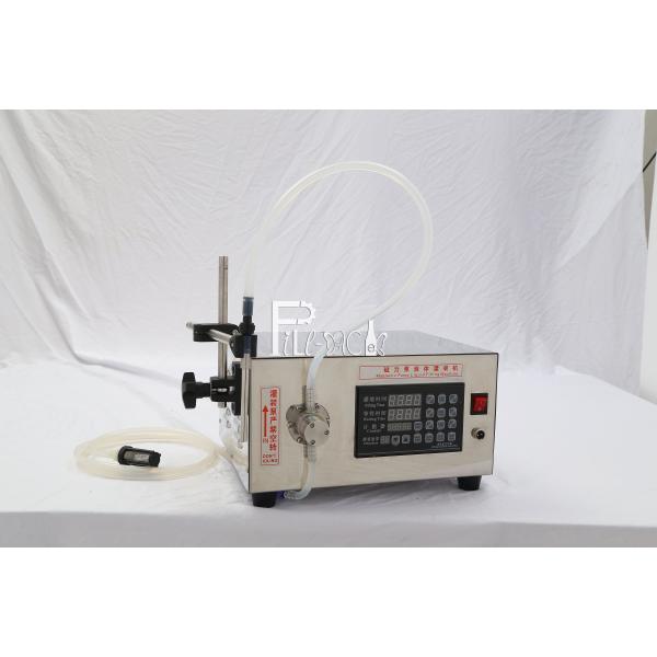 Semi Automatic Oil Liquid Water Filler Horizontal Magnetic Pump Alcoholic Beverage Bottling