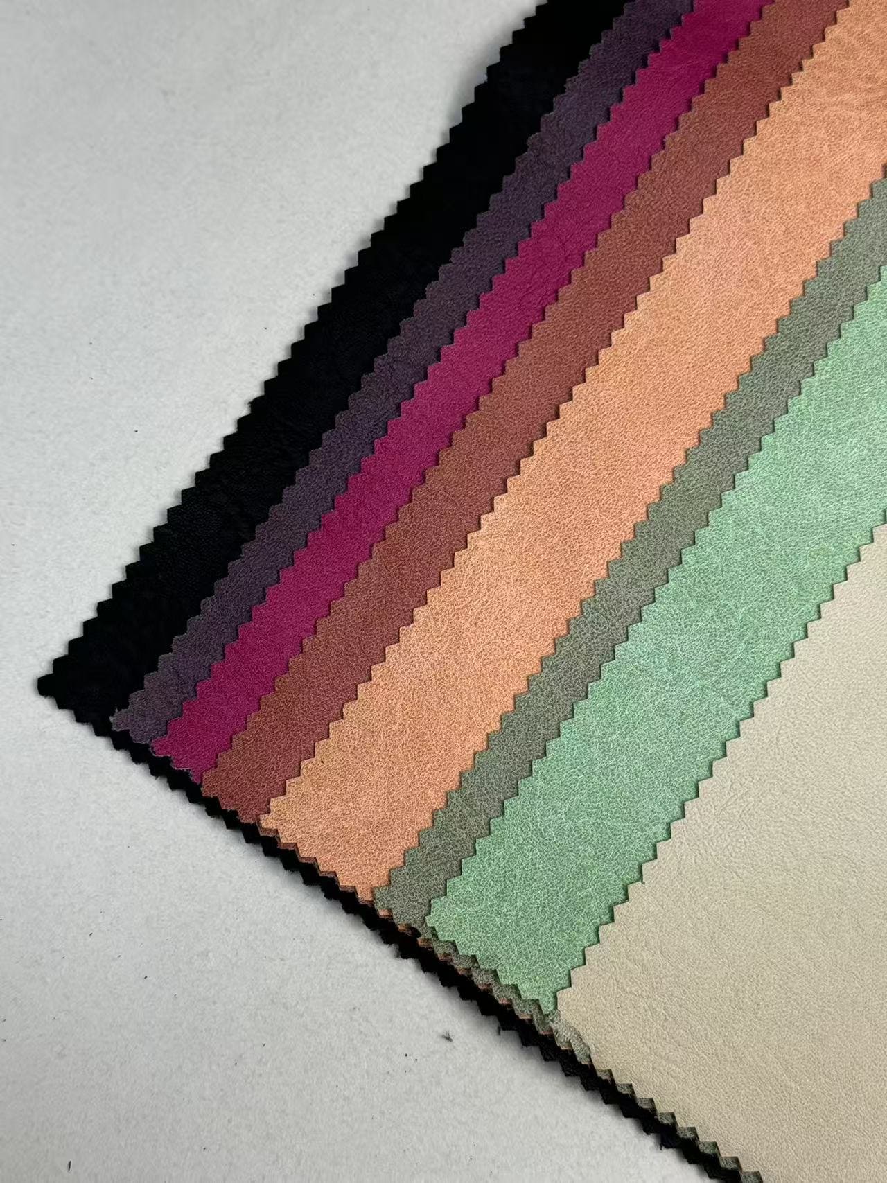 New Design Embossed PU Synthetic Waterproof Leather Fabric with Elastic for Garment Jacket Upholstery