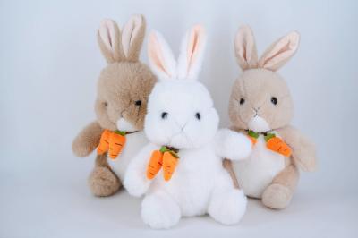 LOW MOQ Jouets en peluche personnalisés Fabricant OEM ODM Jouets en lapin fourrés faits à la main