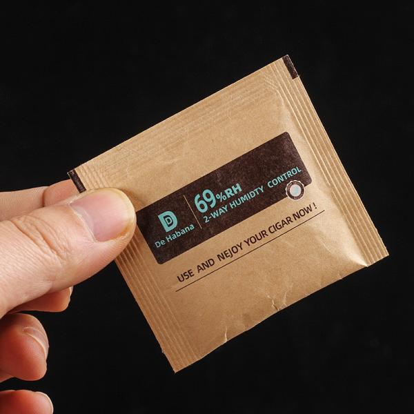 хьюмидора сигары влажности константы 8g аксессуары пакета небольшого 69% Humidifying