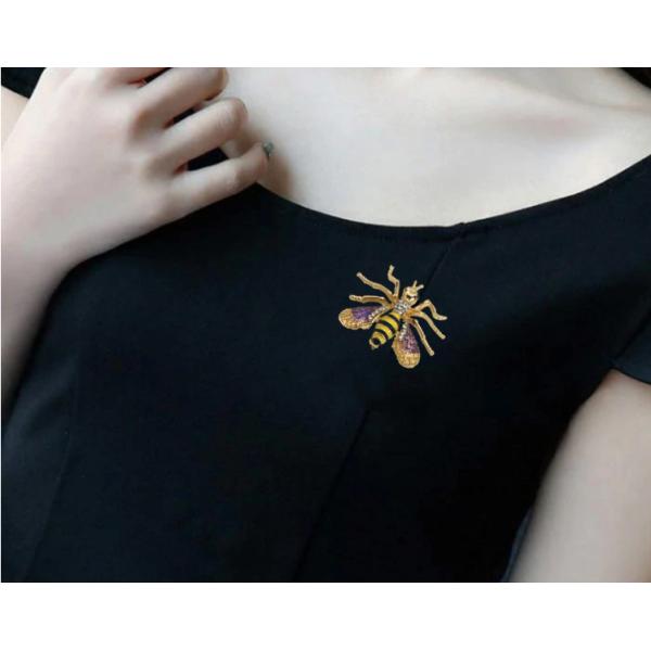 Alloy Fashion Brooch Pin , Gold Bee Brooch With Shiny Diamond OEM ODM