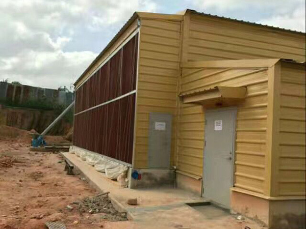 Detachable Steel Frame Chicken Coop Pre Engineered Steel Structure Farm House