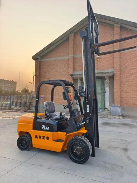3M Hangcha 3 Tons Second Hand Diesel Forklifts With Sideshift Included